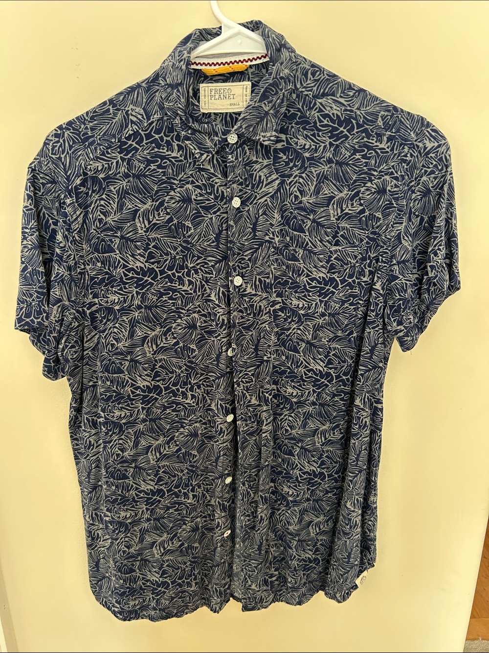 Free Planet Navy and White Leaf-Print Short Sleeve Button-Down Shirt